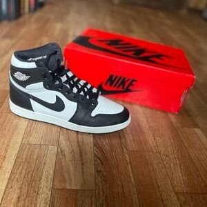 Air Jordan 1 85 Nike Men's Black and White Sneakers